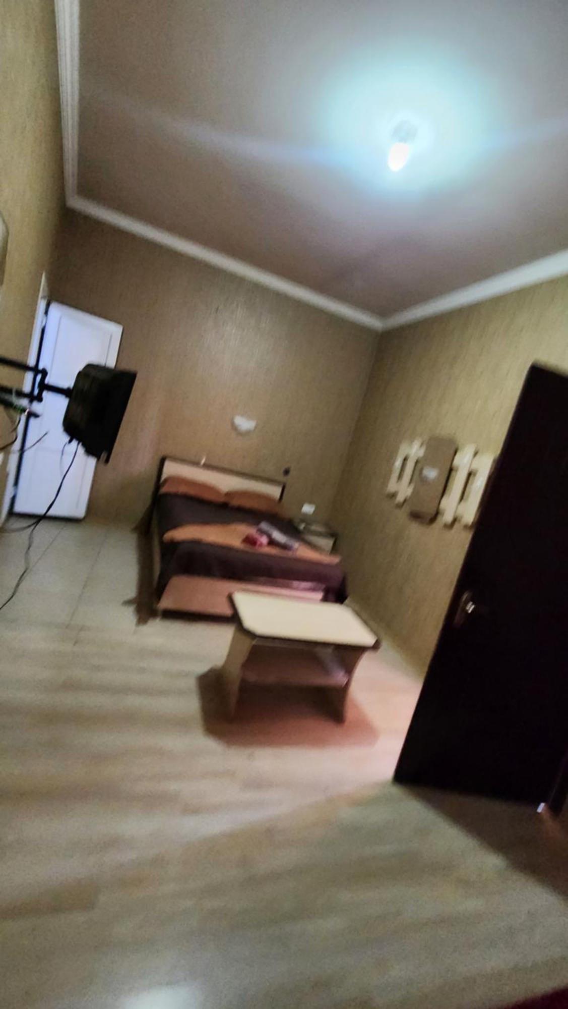 Hotel ,,Mega" Tbilisi Bagian luar foto