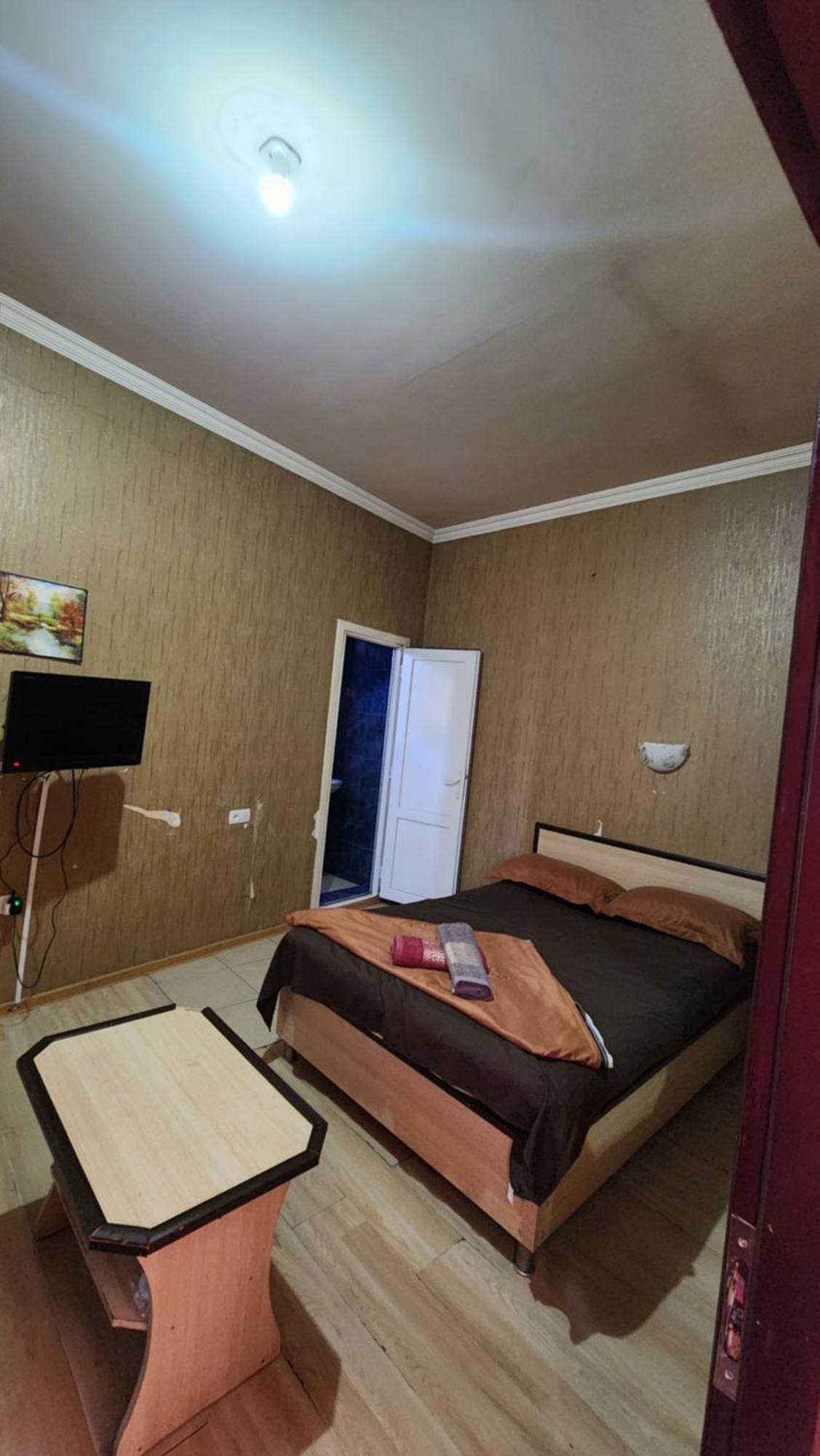 Hotel ,,Mega" Tbilisi Bagian luar foto
