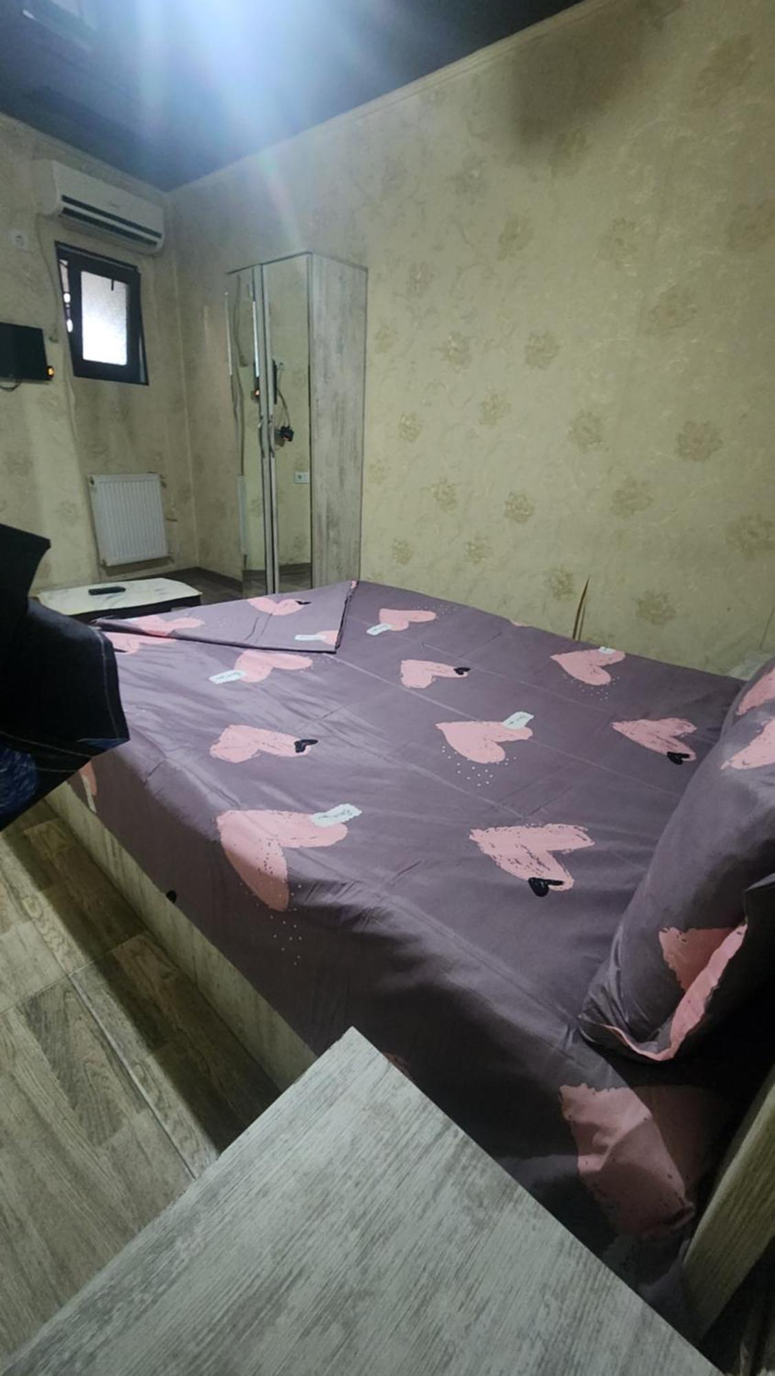 Hotel ,,Mega" Tbilisi Bagian luar foto