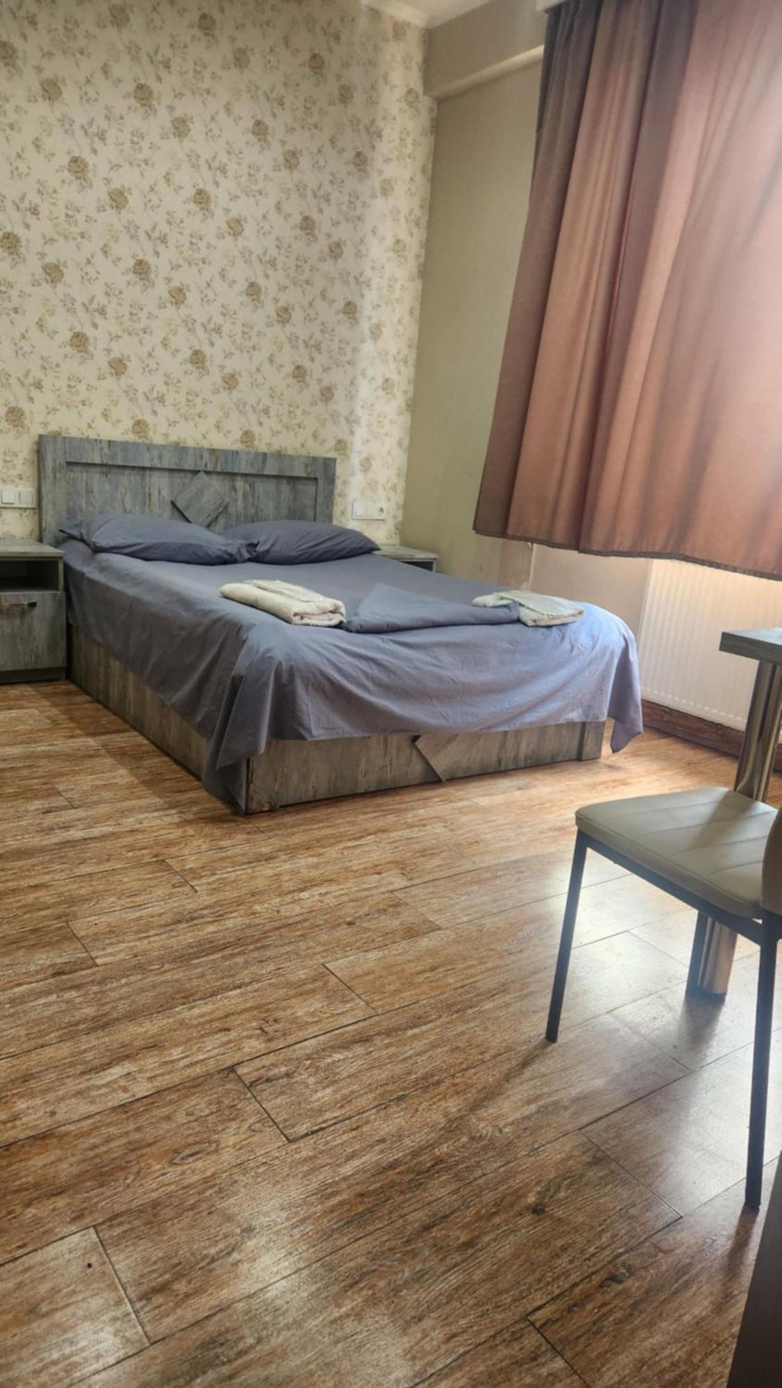 Hotel ,,Mega" Tbilisi Bagian luar foto